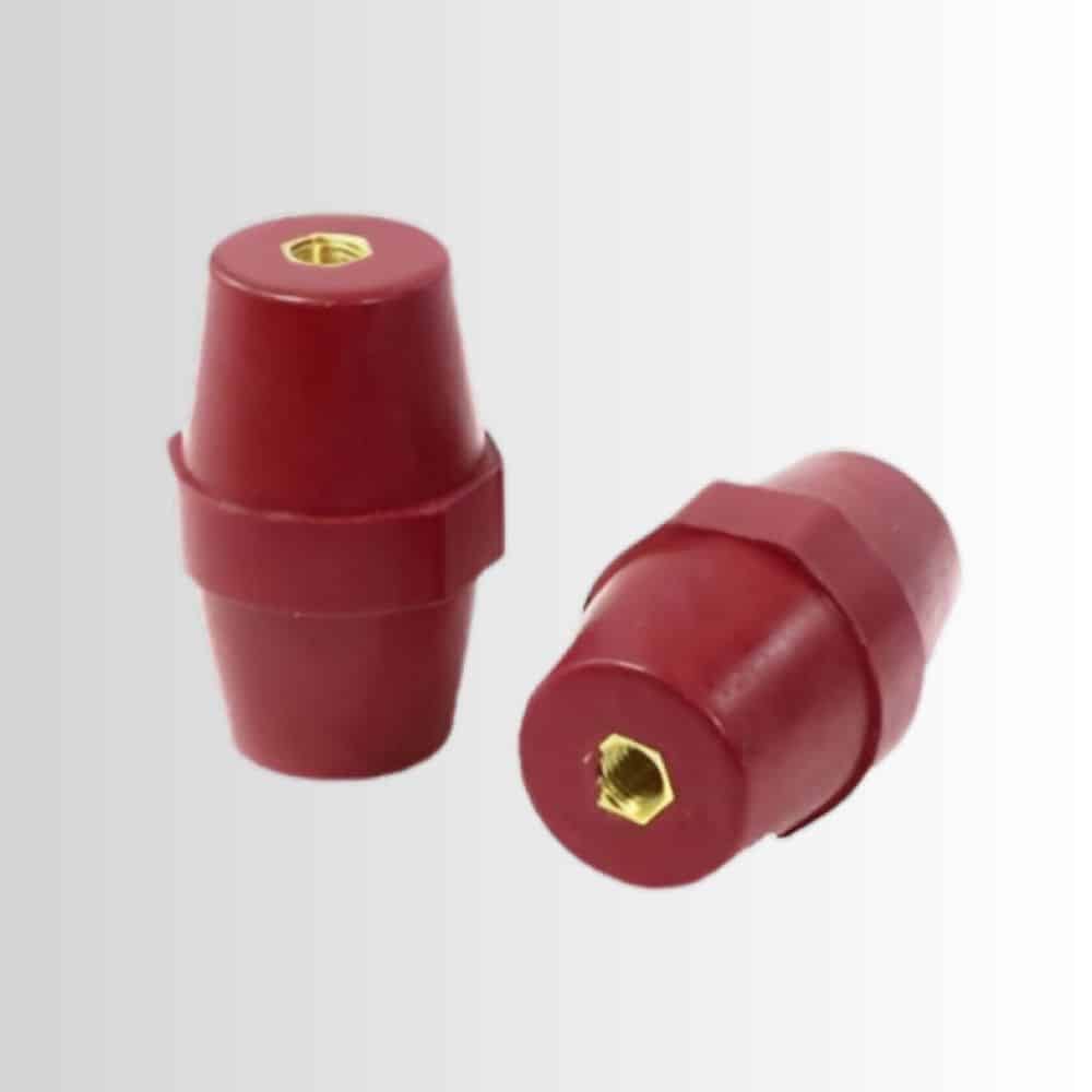 Earthing busbar insulator to stop the electrical current flow when needed and avoid fires, shocks and short circuits